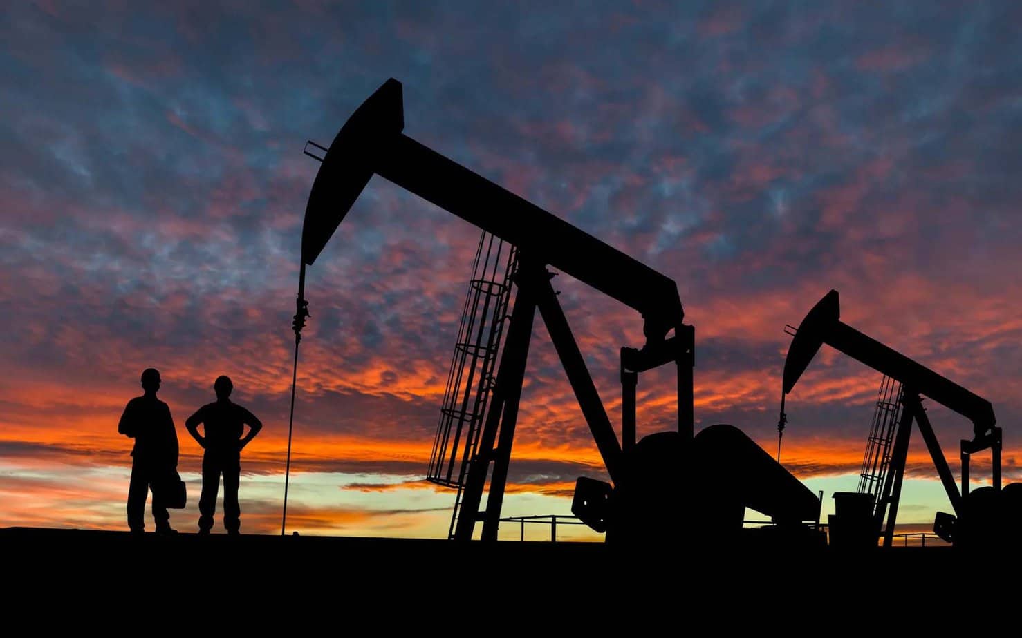 OIL PRICES ARE A BIGGER CONCERN THAN COVID - Experts on the oil industry have worries