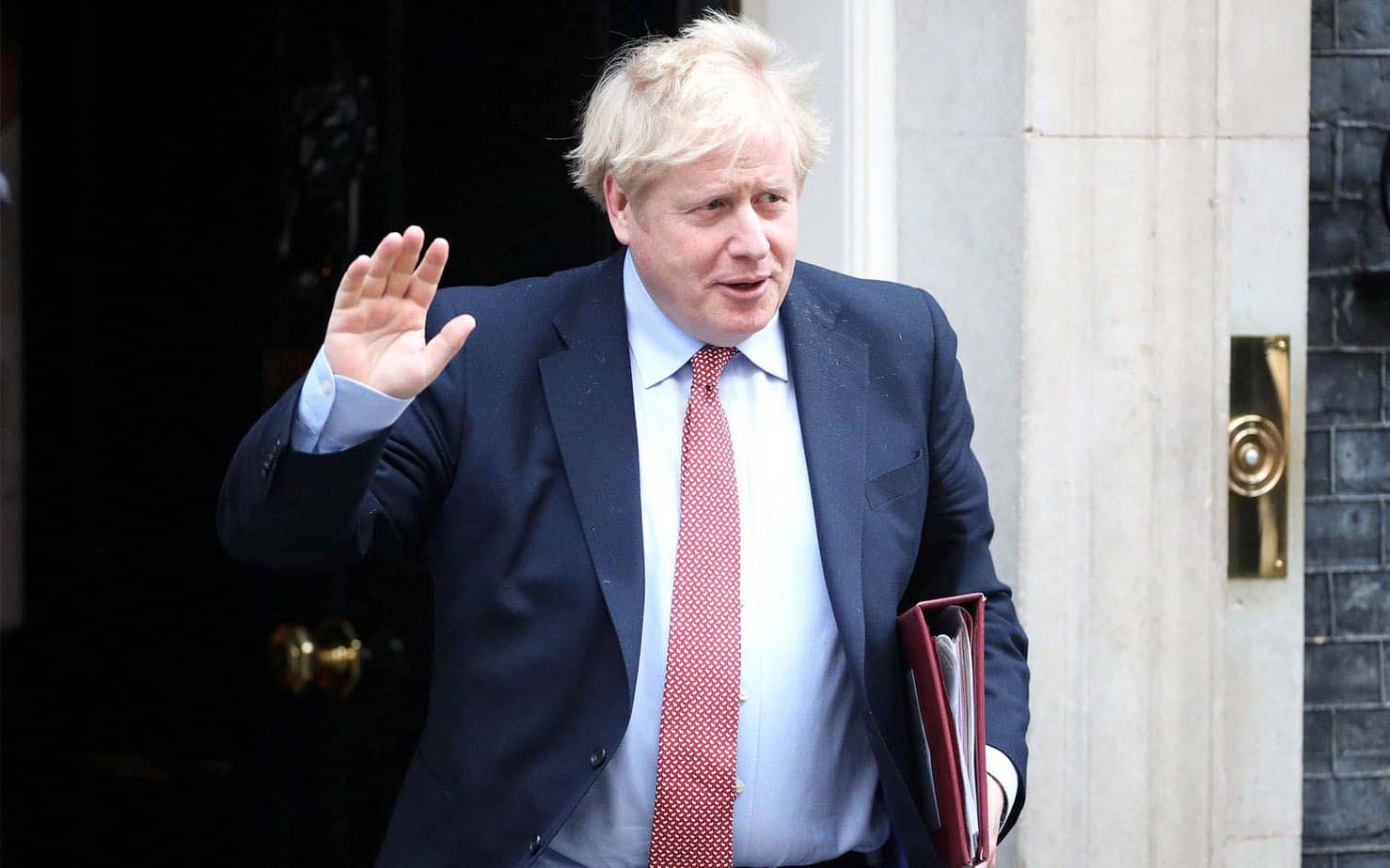BORIS JOHNSON MOVED TO ICU - UK Prime Minister's symptoms worsen
