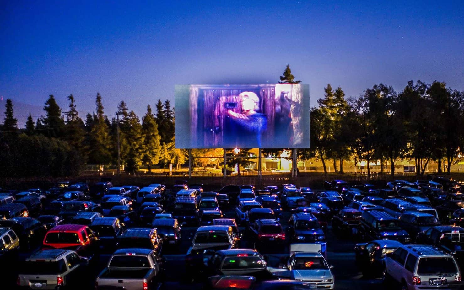 Diners, Drive-Ins and Movies - Restaurants Turn Parking Lots into Drive-In Movie Theaters