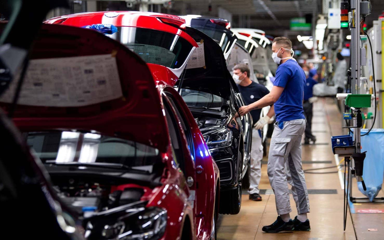 Largest Car Factory Reopens - Volkswagen shares the story
